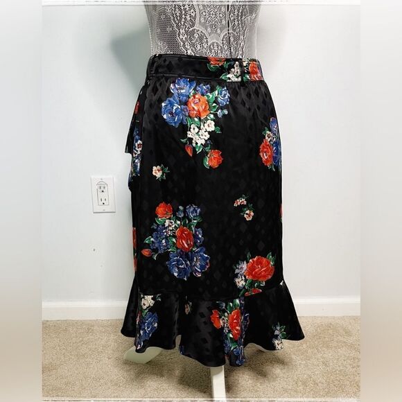 Tory Burch silk skirt - Picture 2 of 5